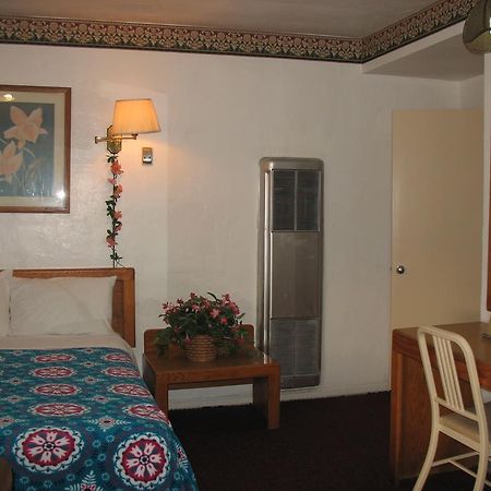 Travel Inn Roseburg Exterior foto